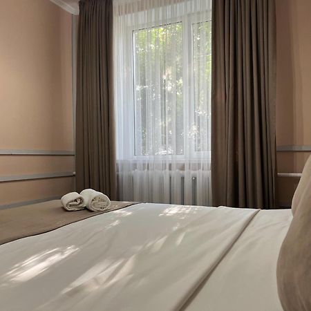 Kausar Hotel 比什凯克 外观 照片