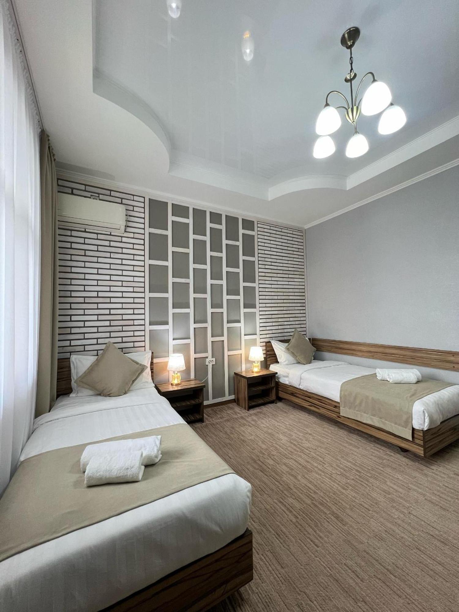 Kausar Hotel 比什凯克 外观 照片