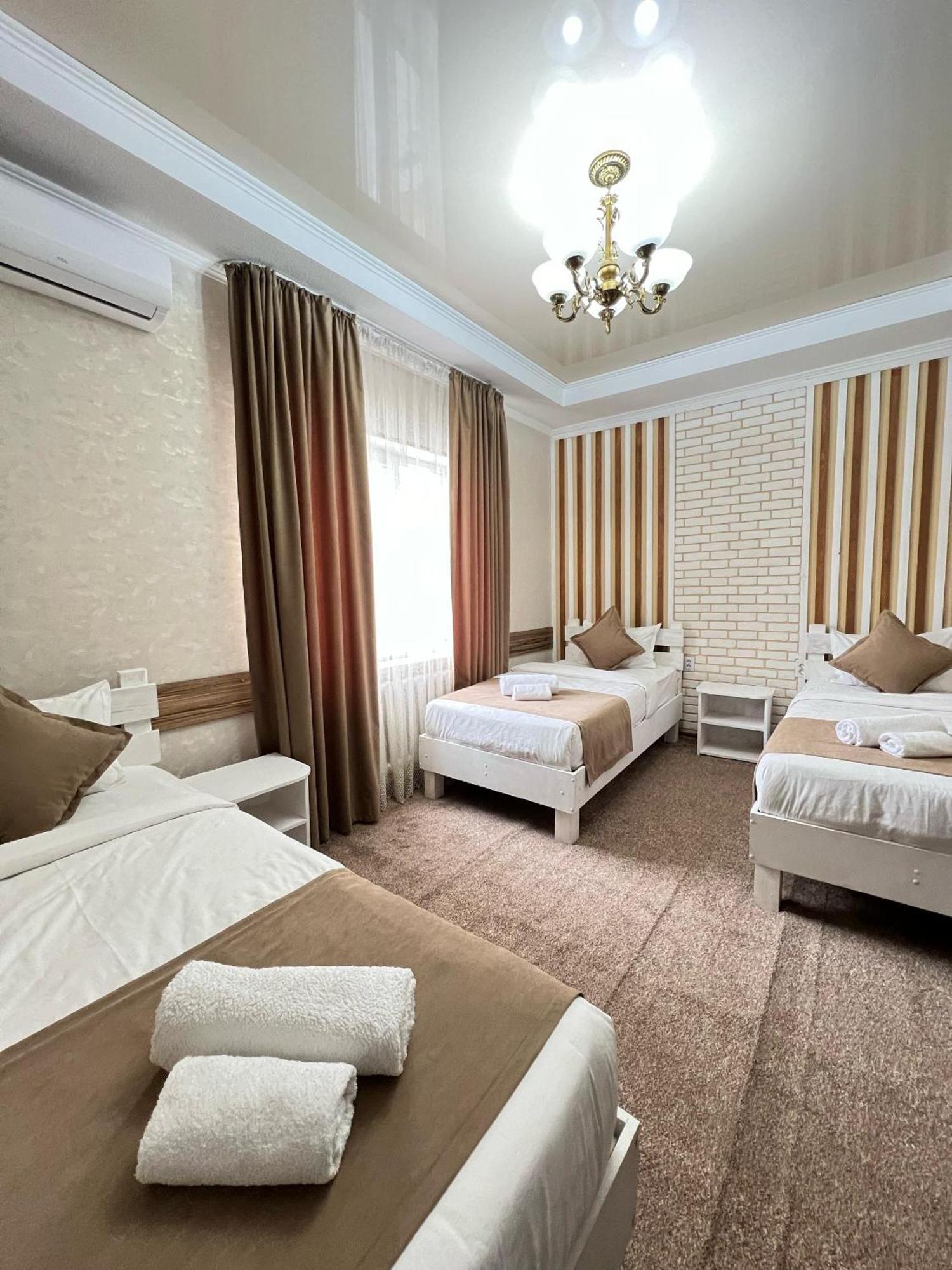 Kausar Hotel 比什凯克 外观 照片