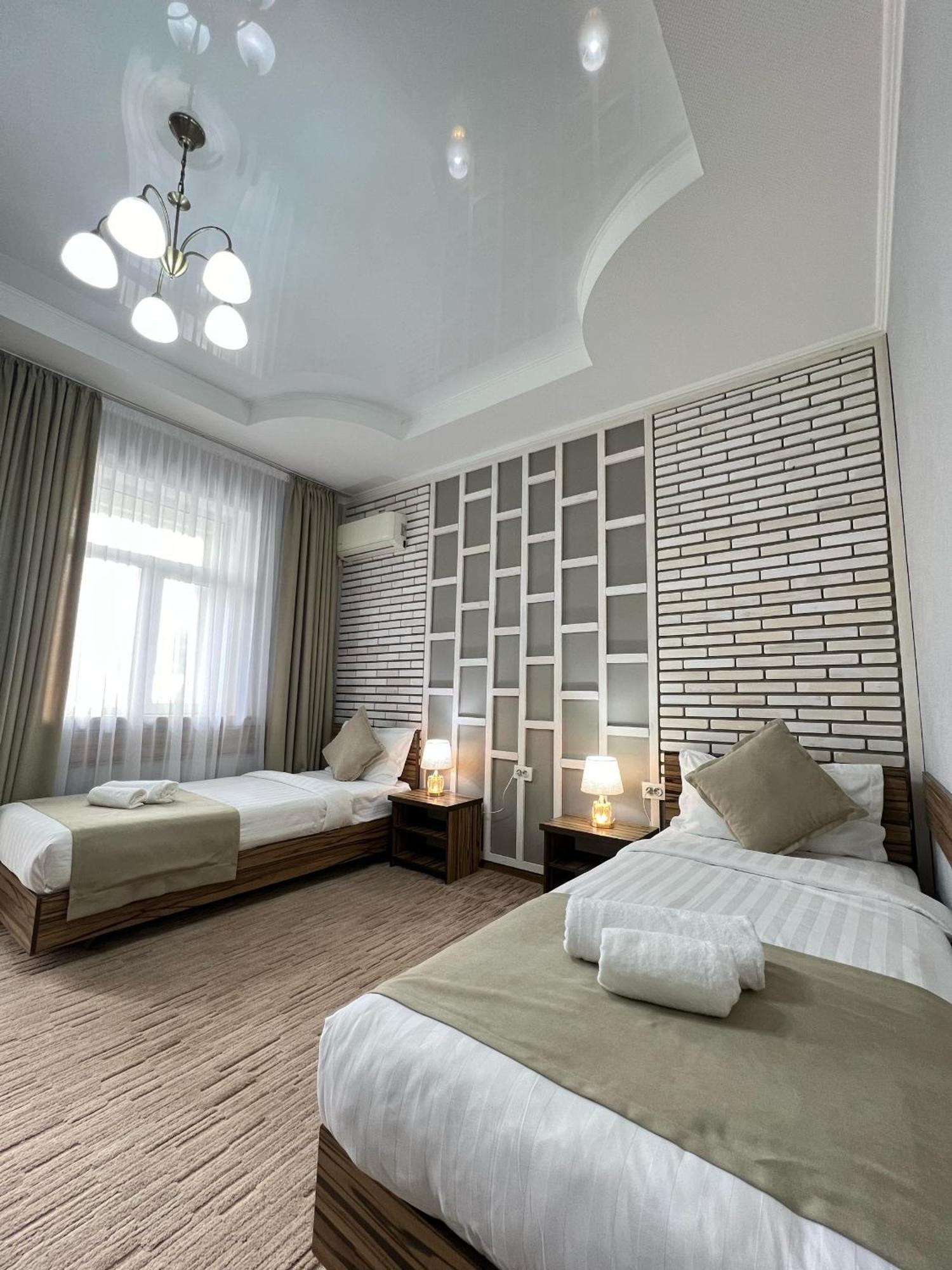 Kausar Hotel 比什凯克 外观 照片